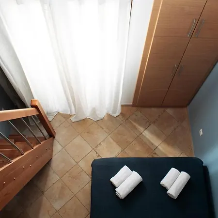 Oikia Kastri Sithon *