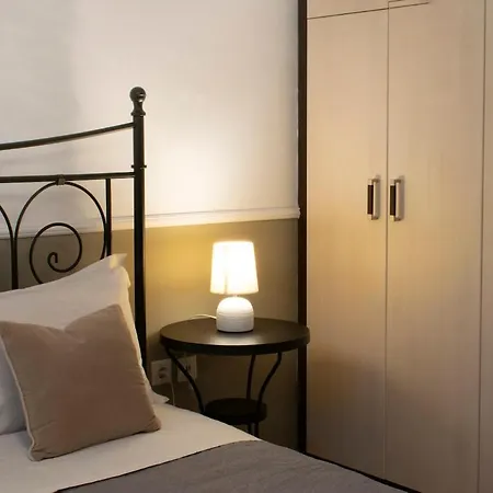 Oikia Kastri Sithon 니키티