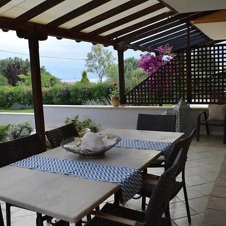 Oikia Kastri Sithon * Nikiti (Sithonia)